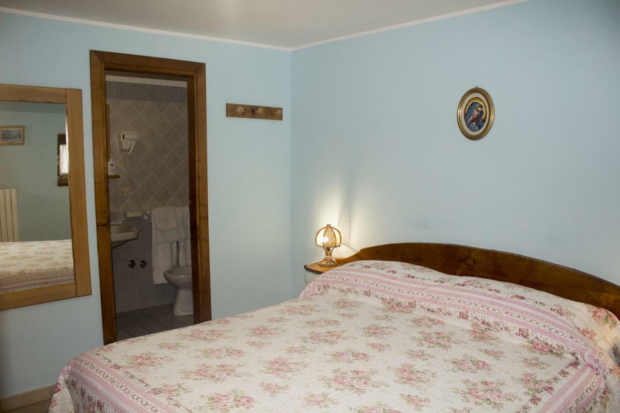 Anticarua B&B Opi Esterno foto